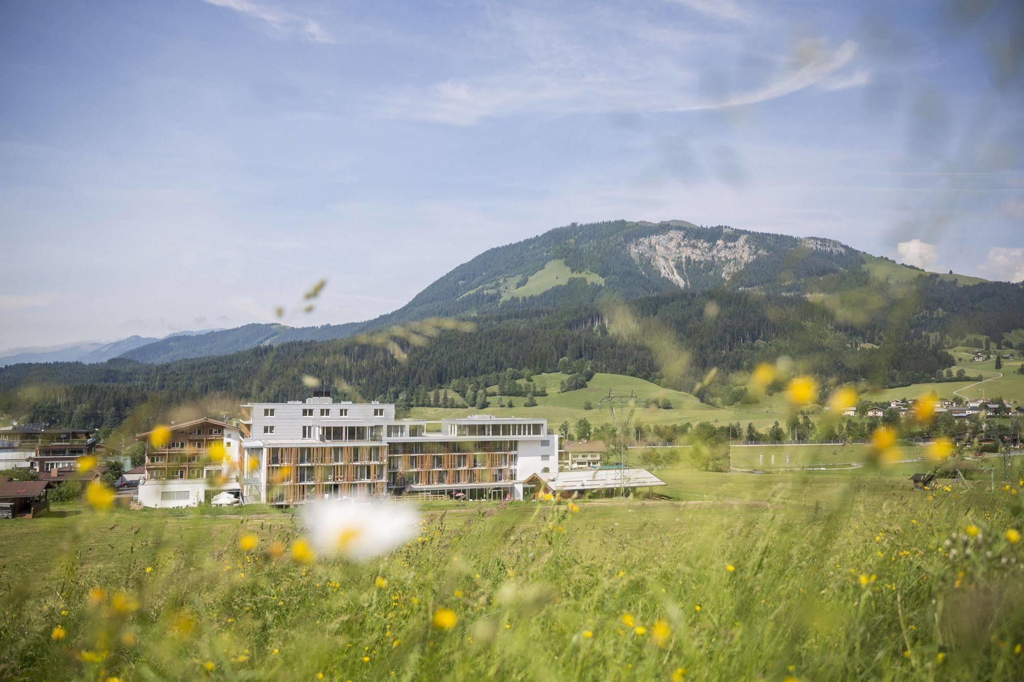 Alpenhotel Kaiserfels Sankt Johann in Tirol Bagian luar foto